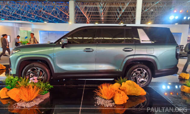Chery Tiggo V debuts in Beijing – seven-seater SUV that can be reconfigured to a pick-up, in PHEV and ICE