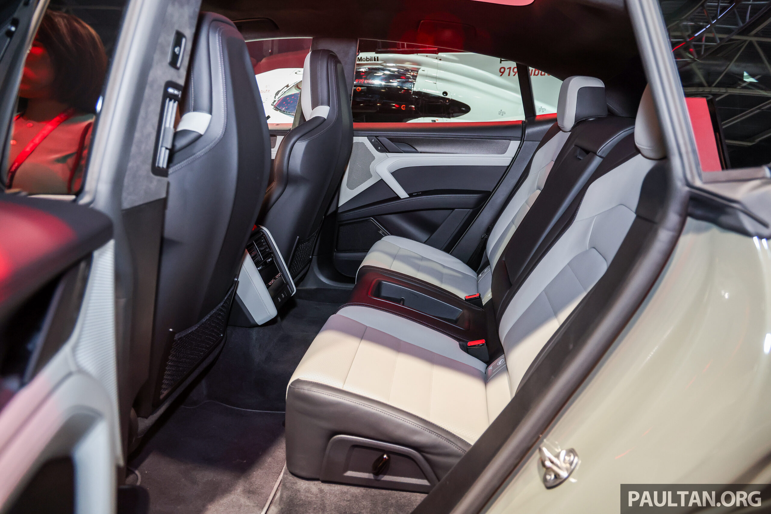 2026-AutoChinaBeijing-Porsche-Cayenne-Coupe-Electric-11