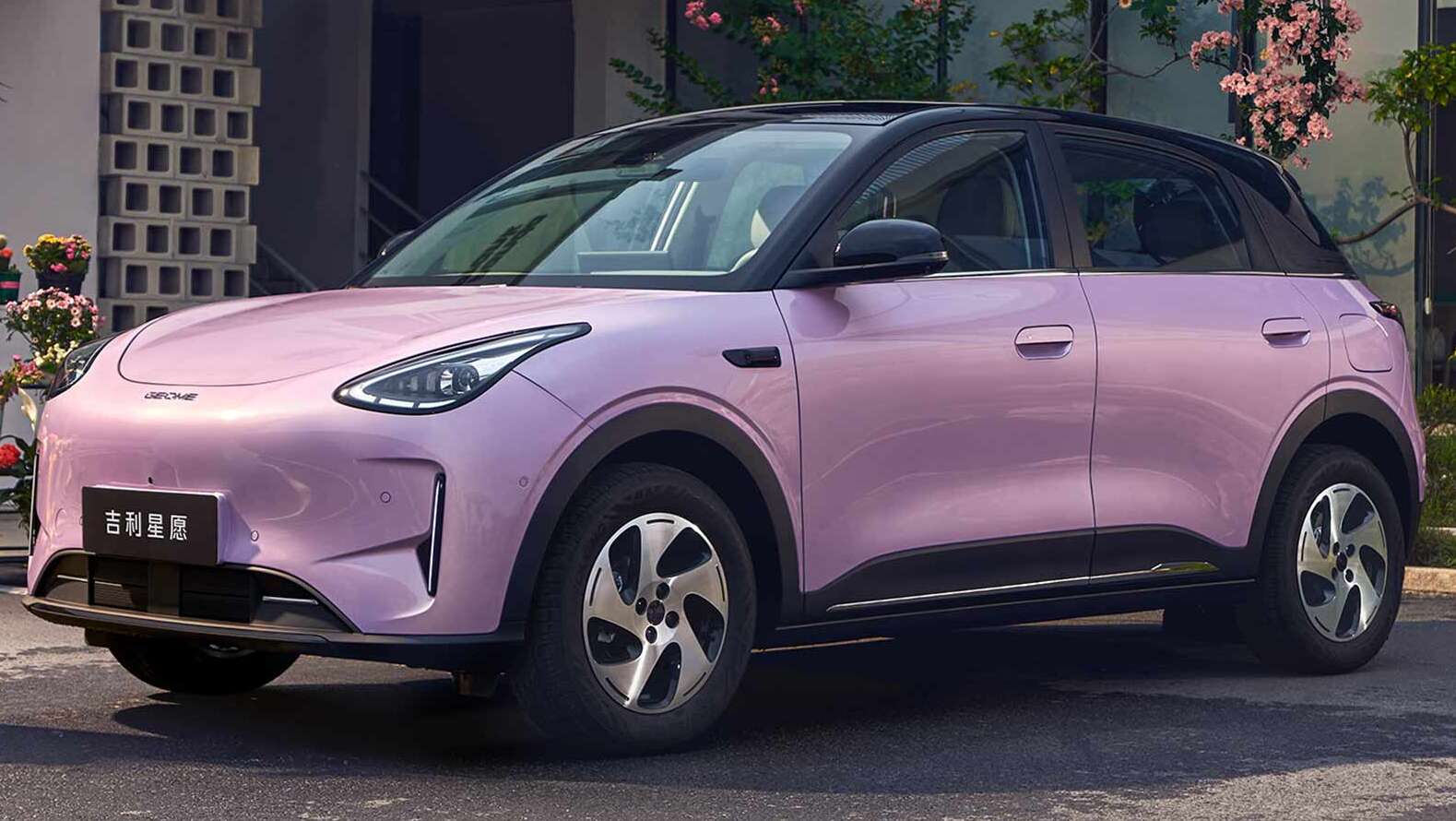 2027-Geely-Xingyuan-EX2-China-1