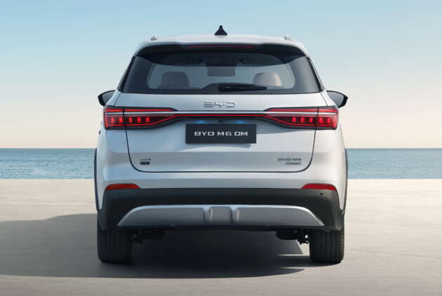 BYD M6 DM revealed in Indonesia – PHEV MPV with 99 PS 1.5L NA engine, 65 km/l, big grille, SUV styling