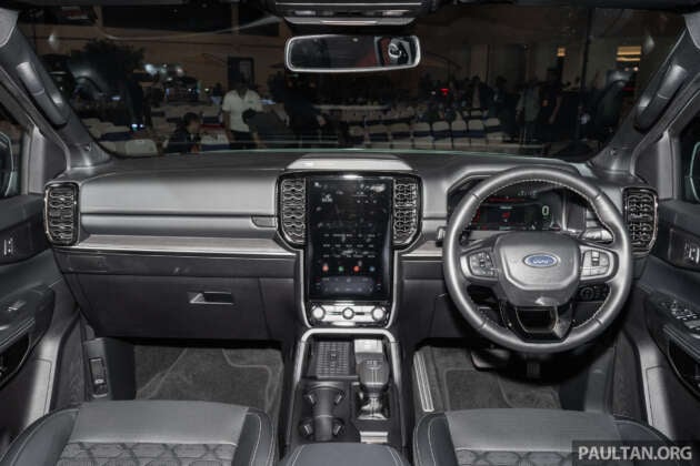 Ford Everest Platinum dilancar di Malaysia — 3.0L V6 dan 2.0L diesel, dari RM349k; Sport 2.0L dikemaskini