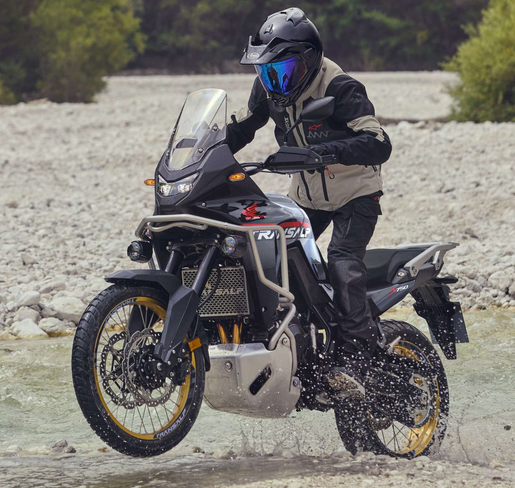 25YM Honda XL750 Transalp