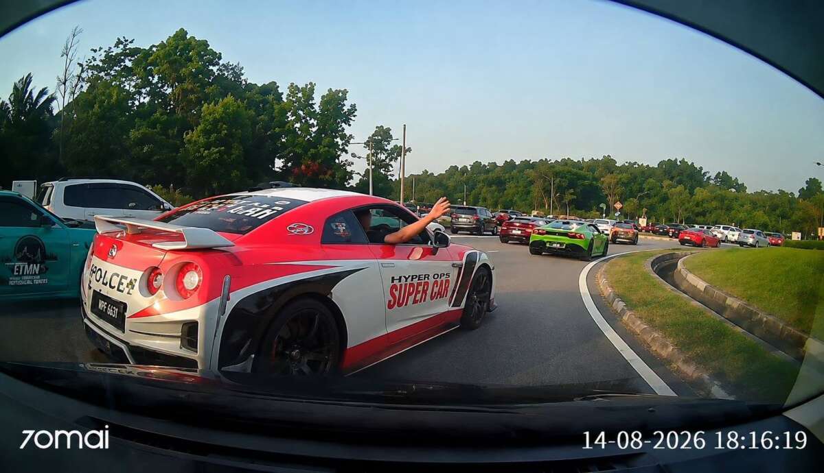 Two supercar drivers allegedly acting as convoy marshals, stopping traffic, arrested by police in Johor