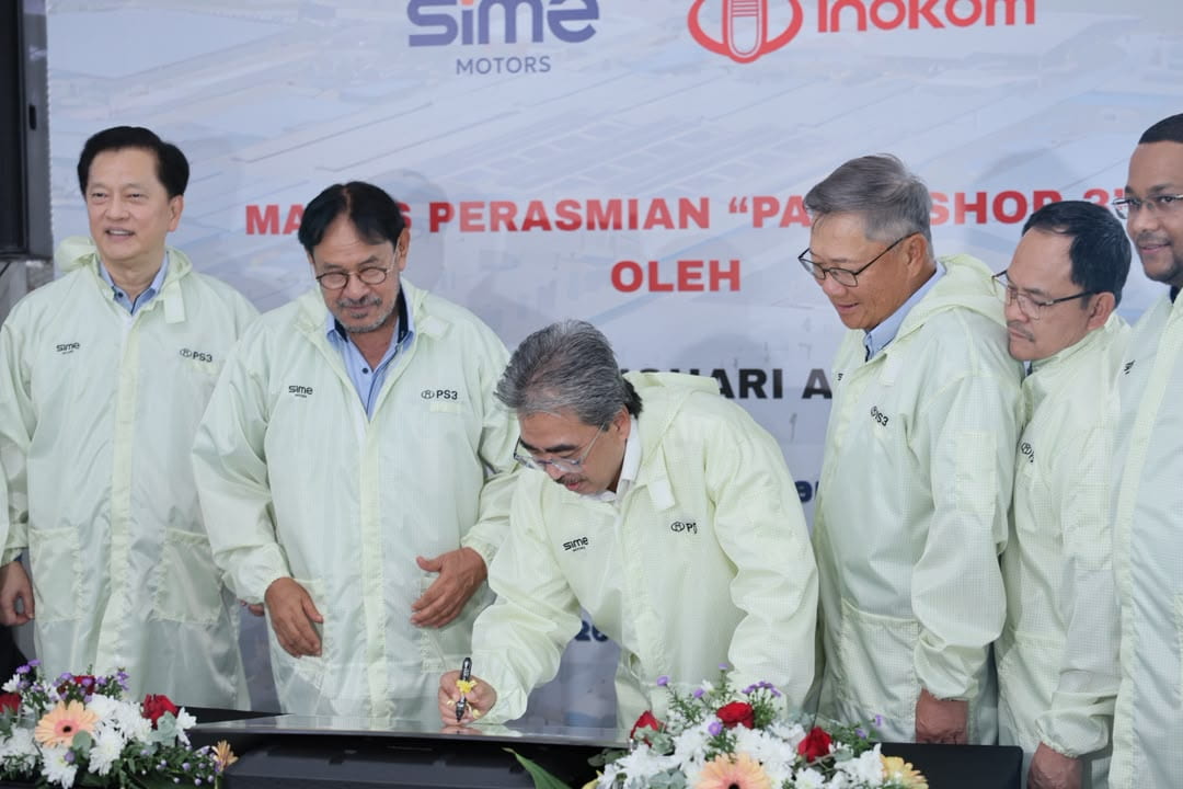 Inokom PS3 paint shop Kulim launch 1 - Paul Tan's Automotive News