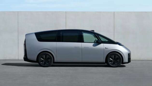 Li Auto finally going right-hand drive – Mega RHD in Hong Kong, Singapore by end-2026; Malaysia next?