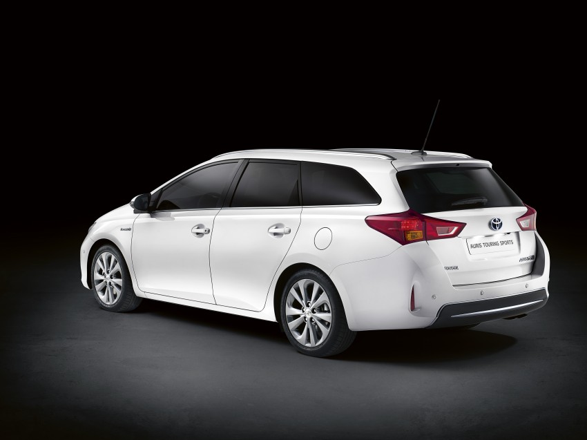 Toyota Auris Touring Sports introduced for Europe 133796