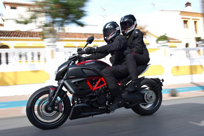 Ducati Malaysia introduces the Diavel and Monster Art 118117