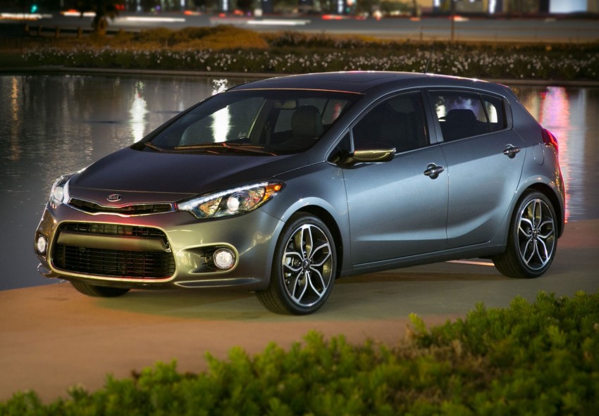 All-new Kia Forte 5-door hatchback makes world debut at Chicago Auto Show; gets up to 201 hp GDI engine! 153360