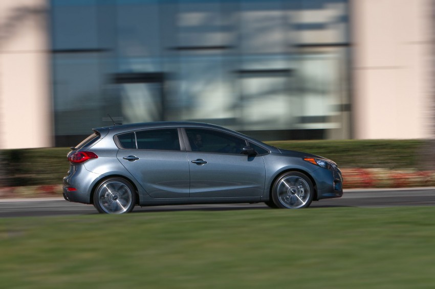 All-new Kia Forte 5-door hatchback makes world debut at Chicago Auto Show; gets up to 201 hp GDI engine! 153357