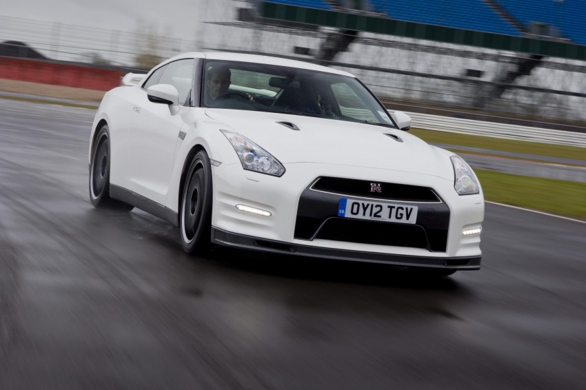 Nissan GT-R Track Pack – a leaner and meaner GT-R 103262