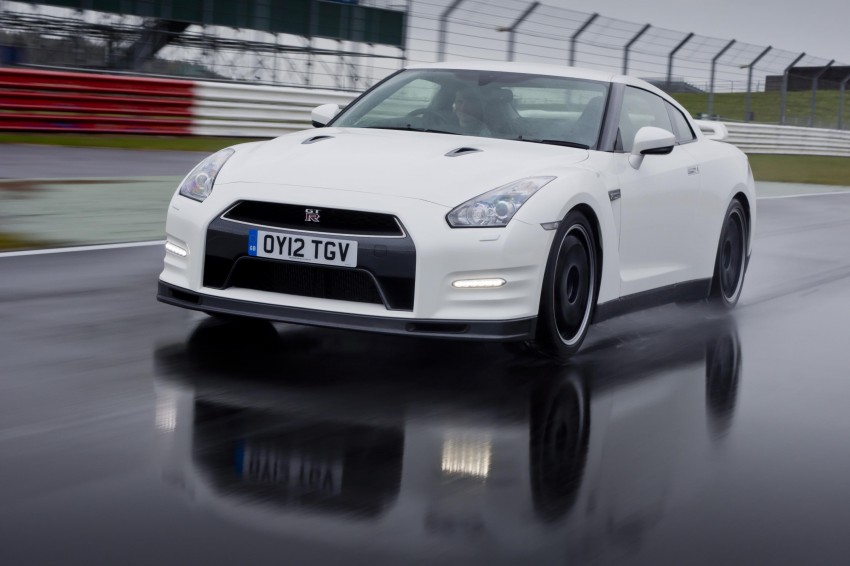 Nissan GT-R Track Pack – a leaner and meaner GT-R 103267