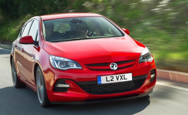 Vauxhall Astra introduces two new body styles and twin turbo diesel engine