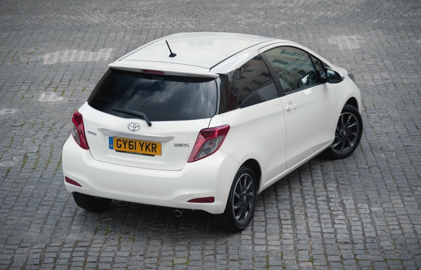 Two new UK special editions for the Toyota Yaris 124080