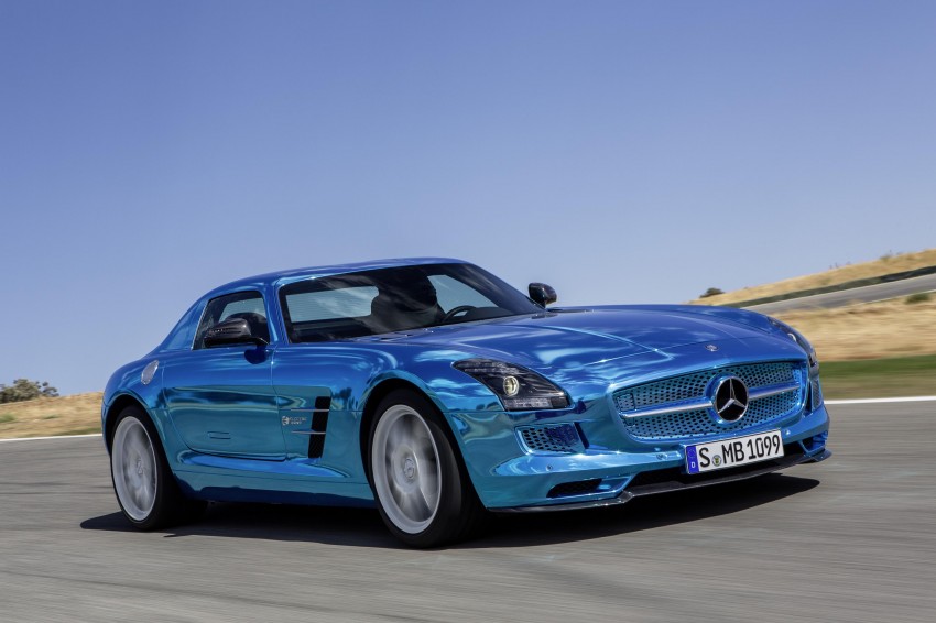 Mercedes-Benz SLS AMG Electric Drive shown in Paris: world’s most powerful production EV 134200