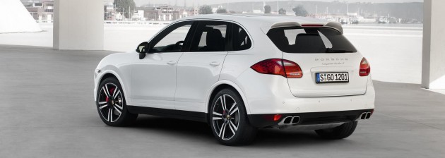 Second-gen Porsche Cayenne Turbo S revealed