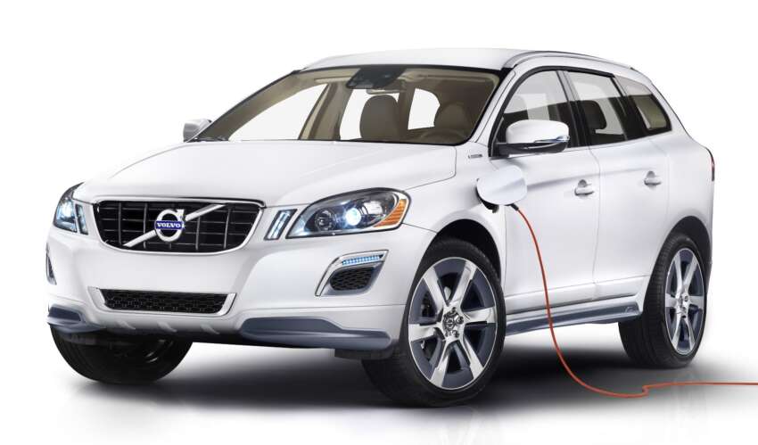 Volvo XC60 Plug-in Hybrid Concept to debut in Detroit 82240