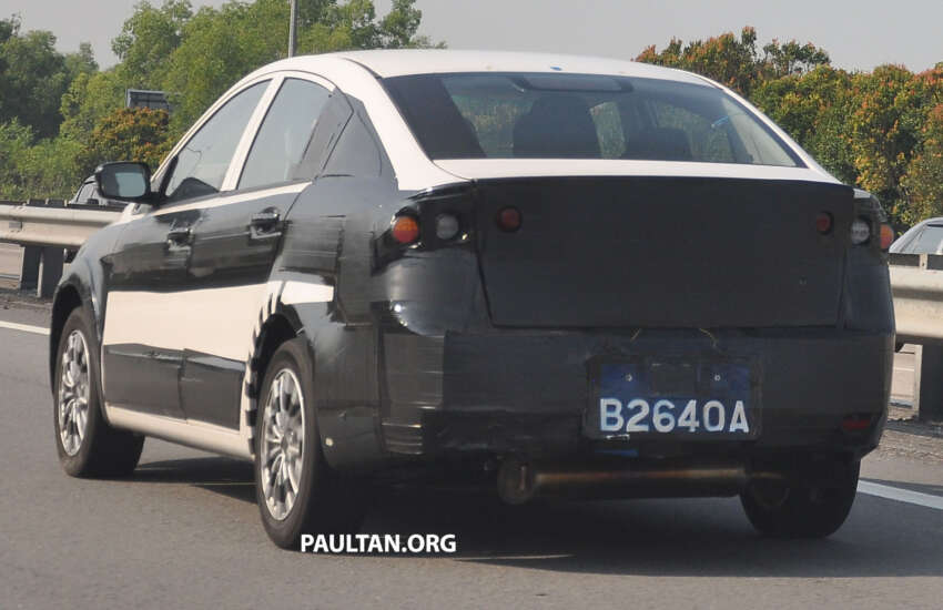 Proton P3-21A Persona R prototype teases its tail lamps 65608
