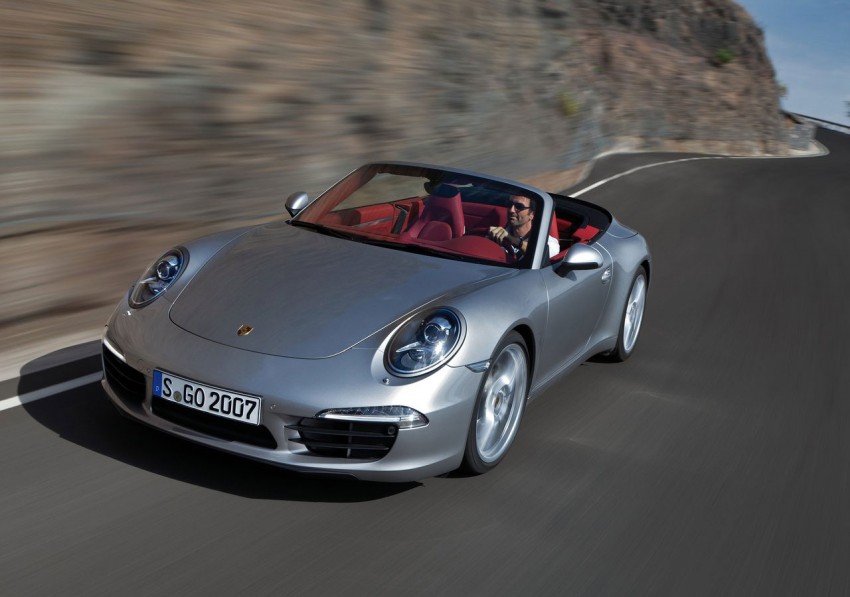 New Porsche 911 Cabriolet gets magnesium frame soft top 77788