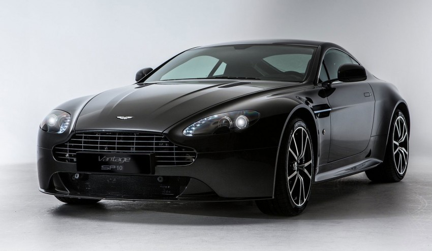 Aston Martin Vantage SP10 – manual for the first time 153624