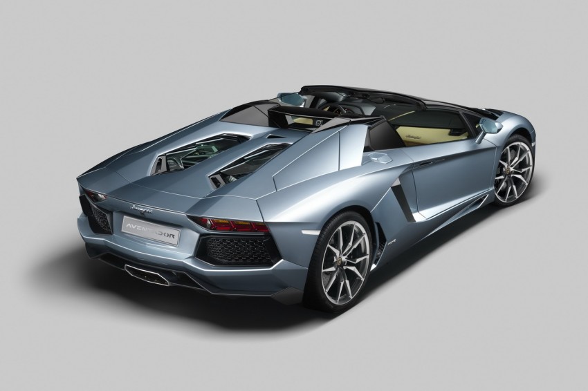 Lamborghini Aventador LP700-4 Roadster – CF roof 141599