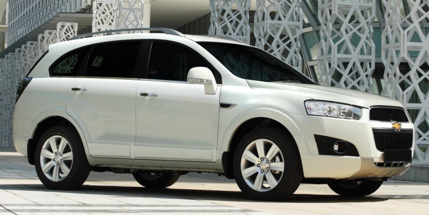 Chevrolet Cruze and Captiva – promotion on both vehicles until Dec 31 in the Chevrolet Centennial Celebration 74741