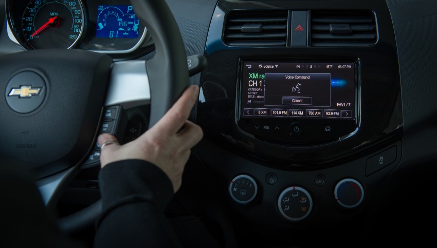 Chevrolet Spark, Sonic first to get Siri ‘Eyes Free’ 154660