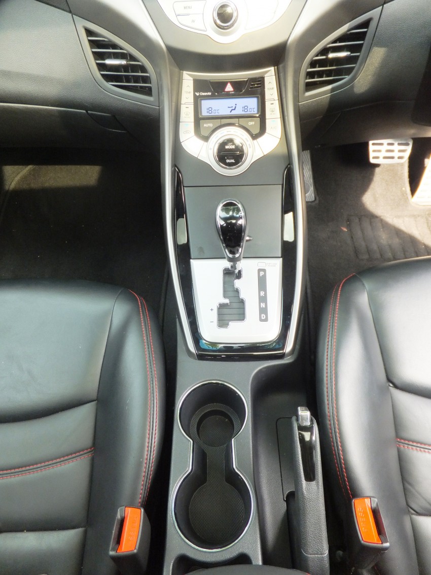 Hyundai Elantra MD 1.8 Premium test drive review 135007