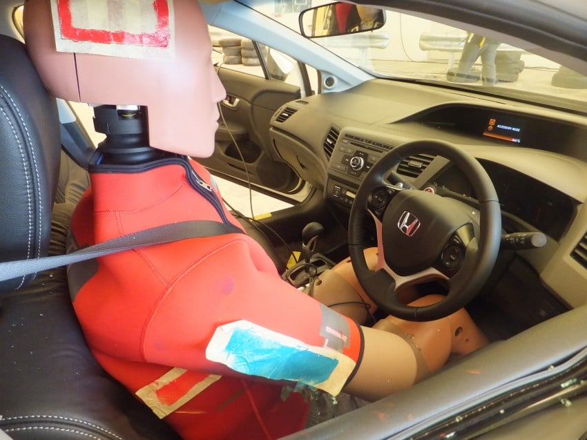 VIDEO: Honda Civic side impact crash test at 50 km/h 152226