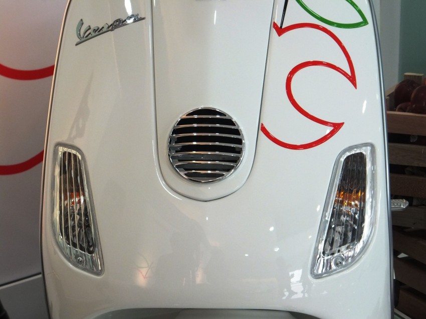 Vespa LX150 Apple limited edition launched: RM11,388 152662