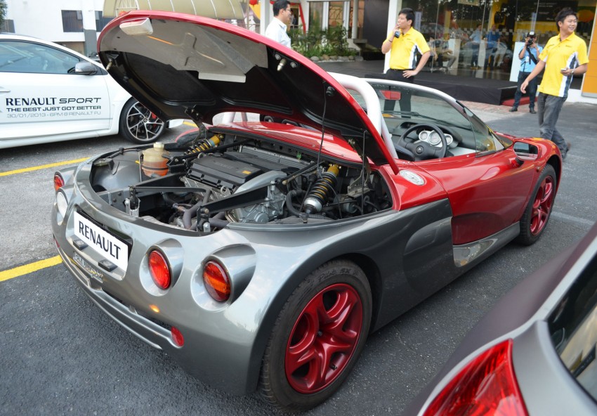 GALLERY: Rare Renault Sport Spider spotted in town 152273