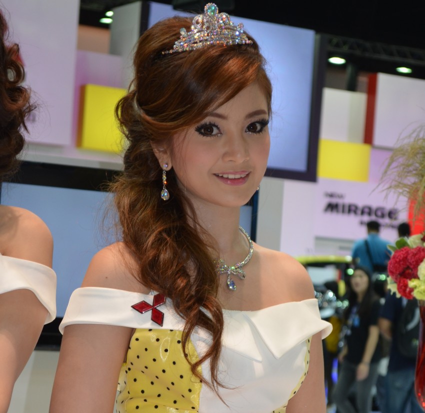 2012 Thai Motor Expo – the ladies wrap it up 144609