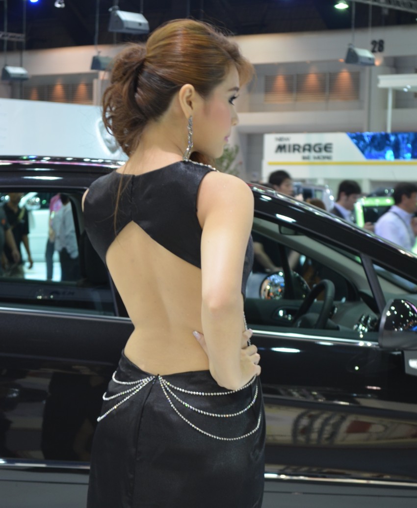 2012 Thai Motor Expo – the ladies wrap it up 144574
