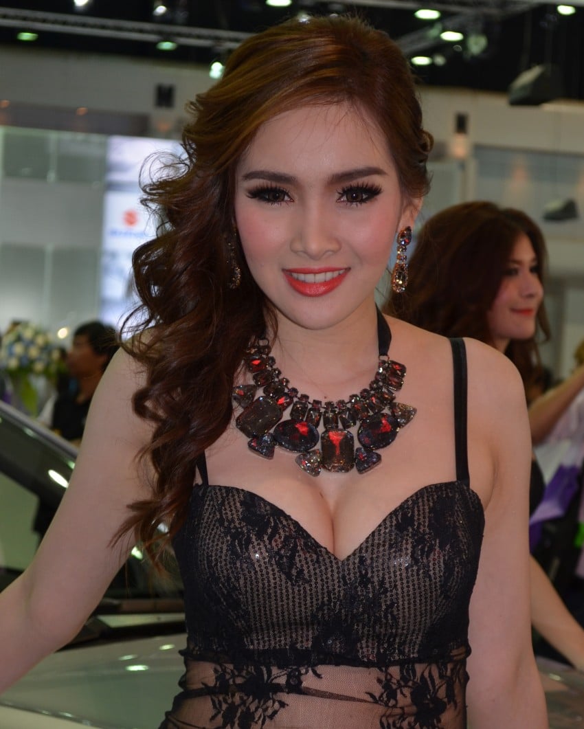 2012 Thai Motor Expo – the ladies wrap it up 144591