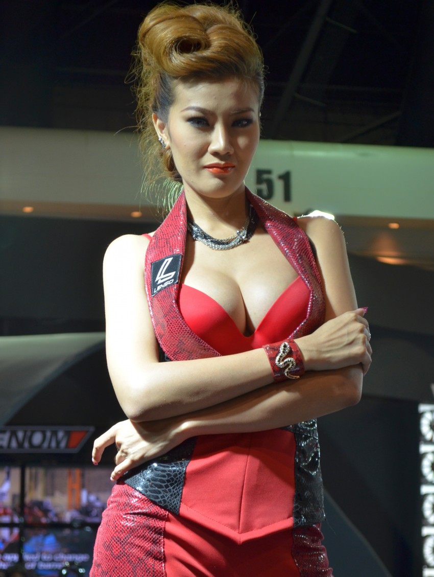 2012 Thai Motor Expo – the ladies wrap it up 144595