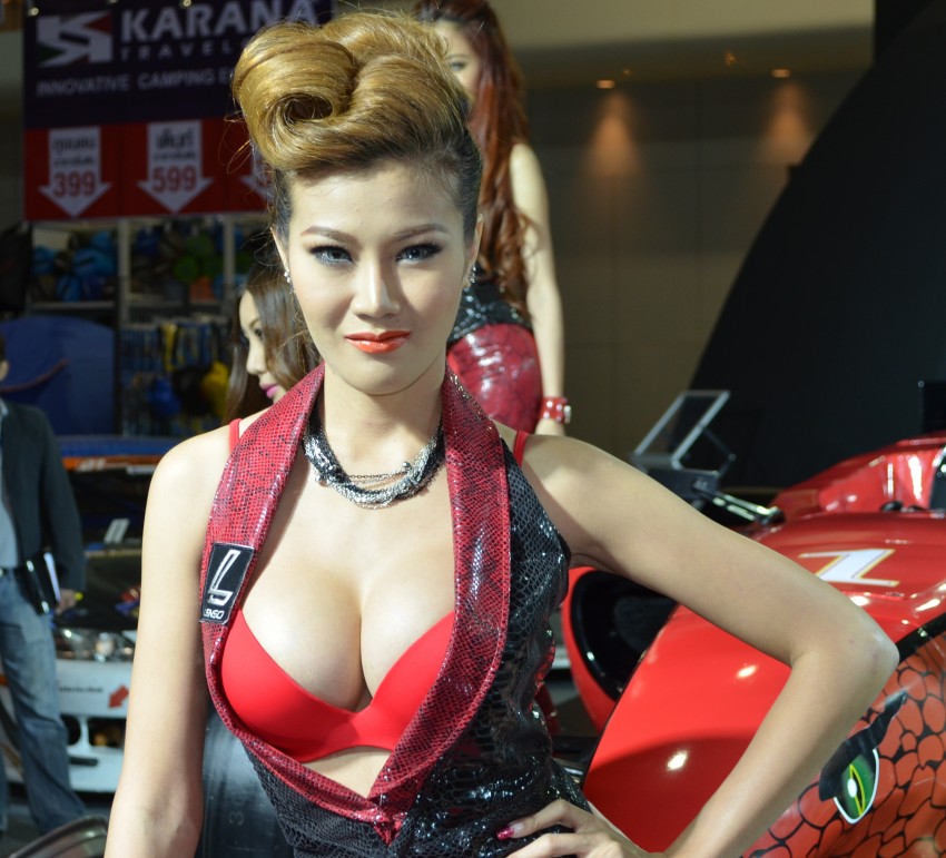 2012 Thai Motor Expo – the ladies wrap it up 144605