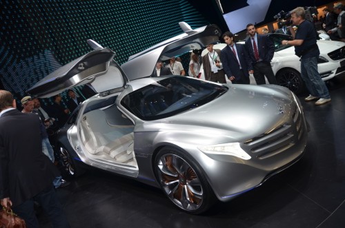 Frankfurt: Mercedes-Benz F 125! fuel-cell plug-in hybrid