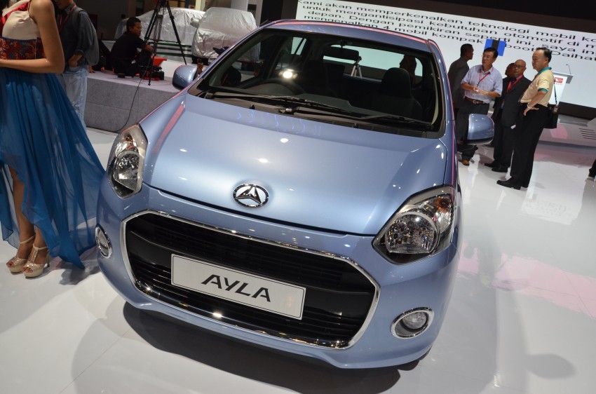 Daihatsu Ayla 1.0L eco-car launched in Indonesia 132188