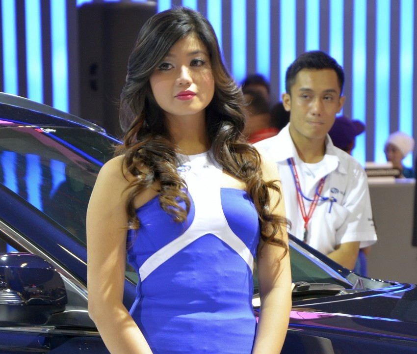 IIMS 2012 – the ladies from Jakarta, Part One 132841