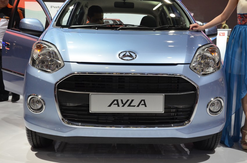 Daihatsu Ayla 1.0L eco-car launched in Indonesia 132178