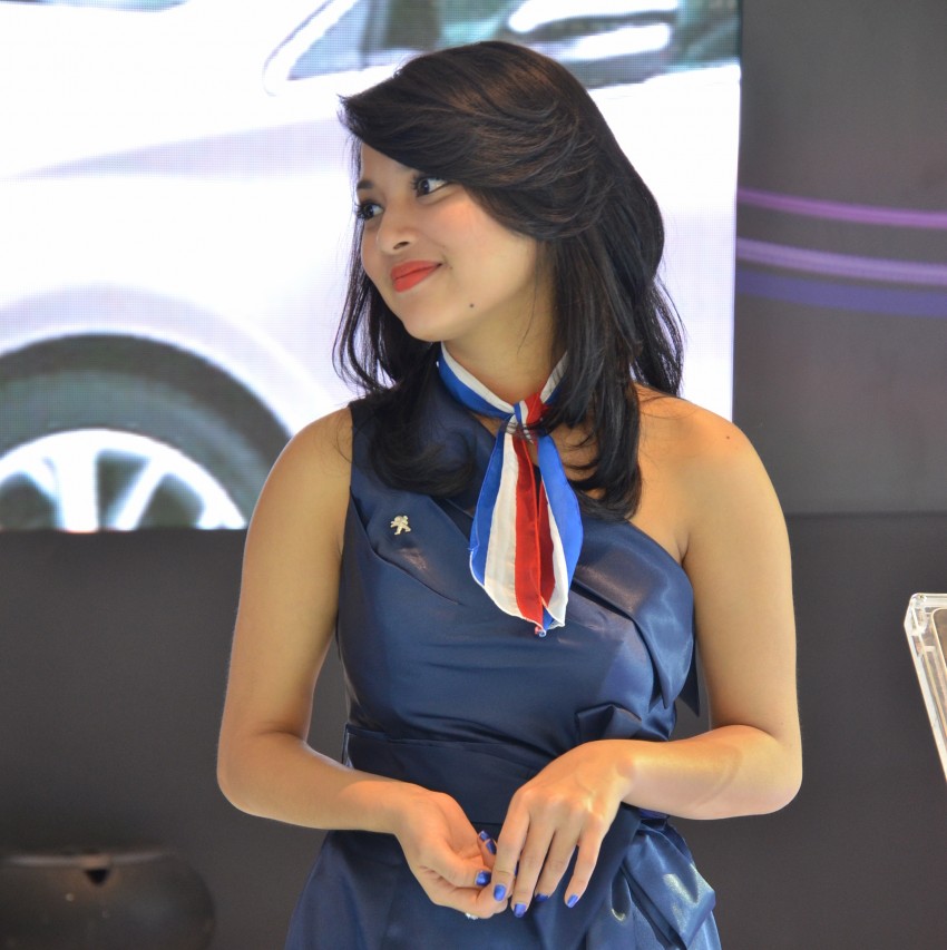 IIMS 2012 – the ladies from Jakarta, Part One 132857