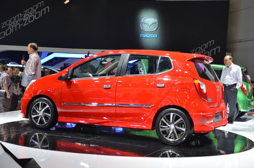 Daihatsu Ayla 1.0L eco-car launched in Indonesia 132173