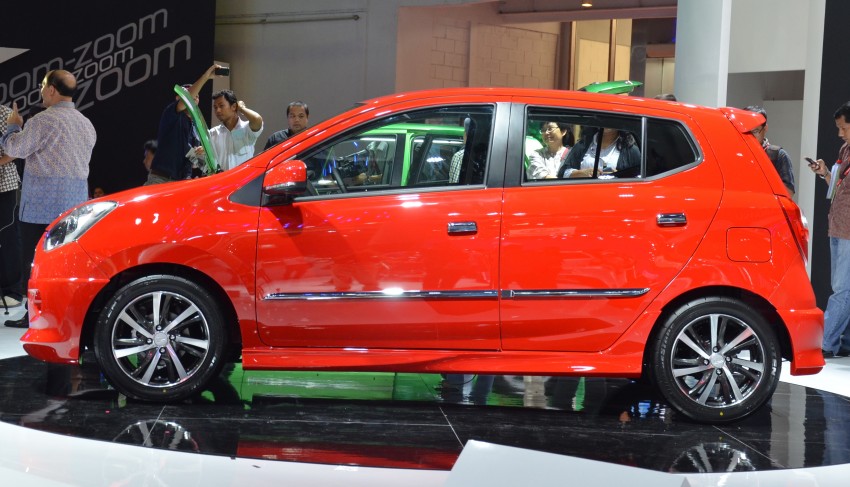 Daihatsu Ayla 1.0L eco-car launched in Indonesia 132158