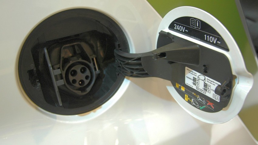 smart fortwo electric drive on display at 1 Utama 74540