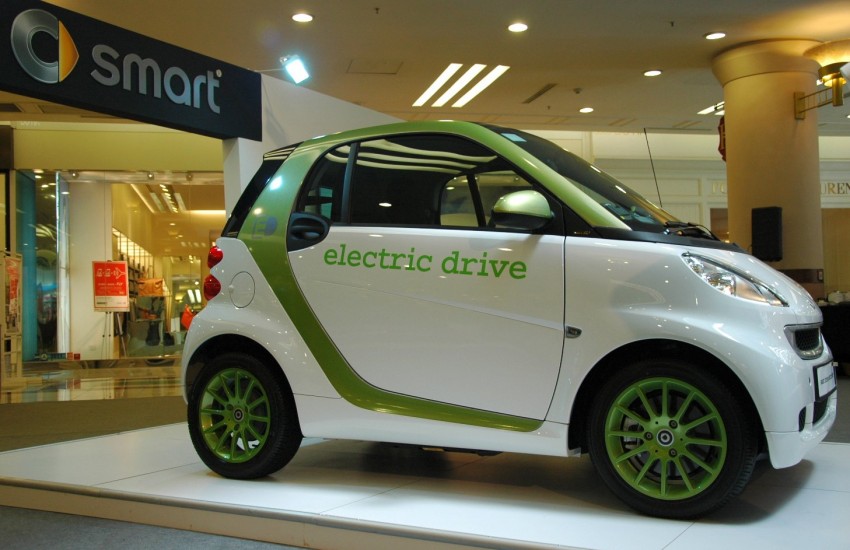 smart fortwo electric drive on display at 1 Utama 74545