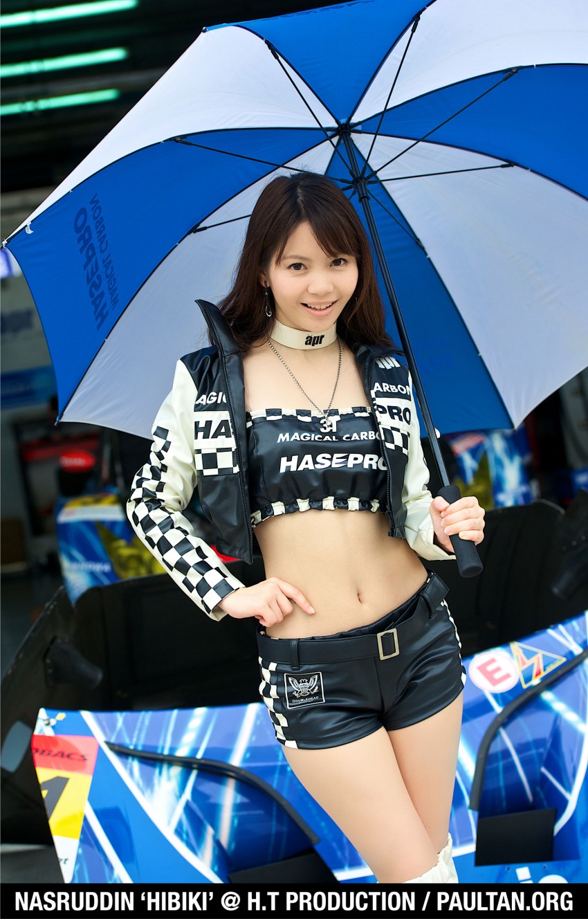 Super GT 2012 Rd 3: Of booth babes and race queens 112170