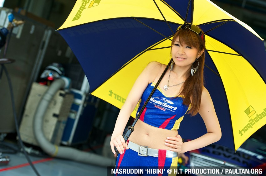 Super GT 2012 Rd 3: Of booth babes and race queens 112177