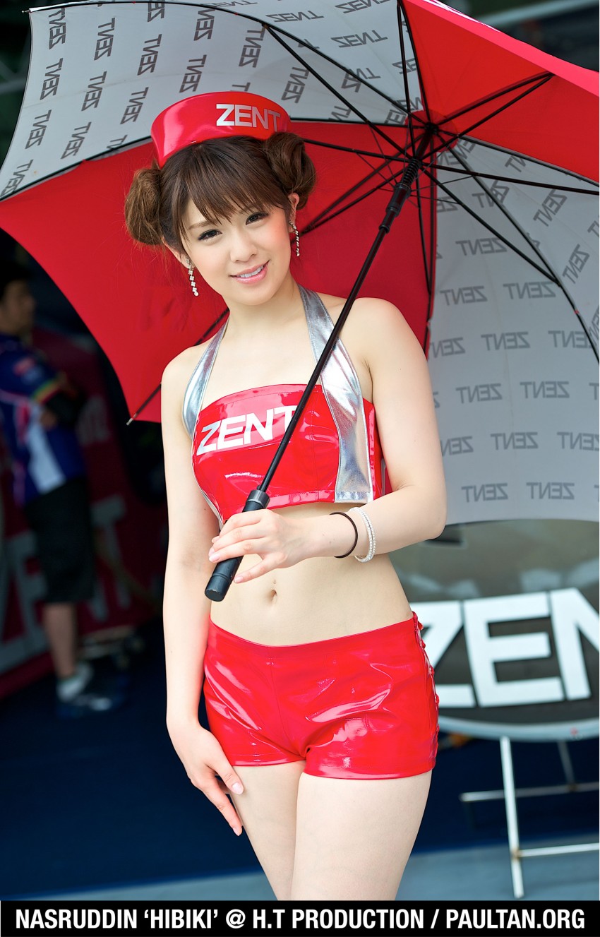 Super GT 2012 Rd 3: Of booth babes and race queens 112183
