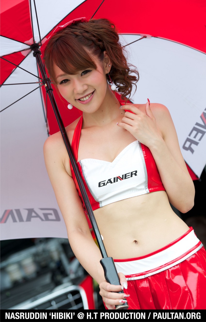 Super GT 2012 Rd 3: Of booth babes and race queens 112190