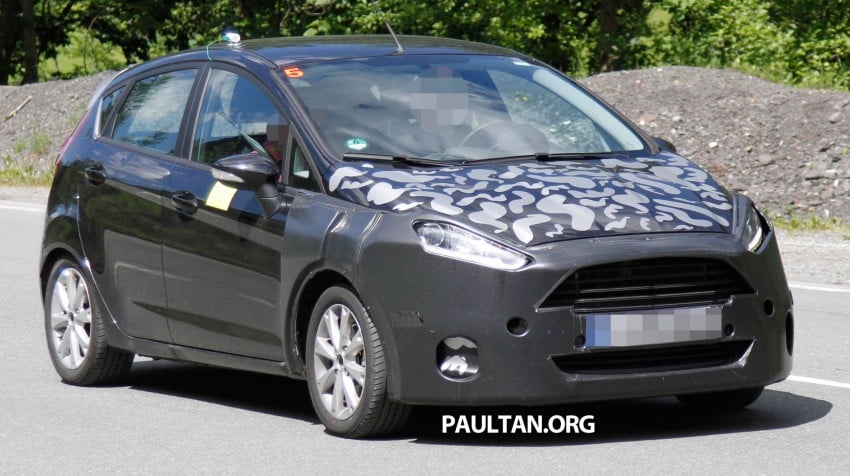 2013 Ford Fiesta facelift spyshots – hatchback model’s new tail lamp design exposed 114680