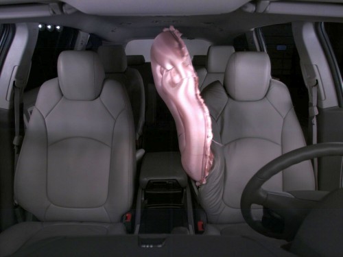 GM to introduce industry’s first front centre airbag